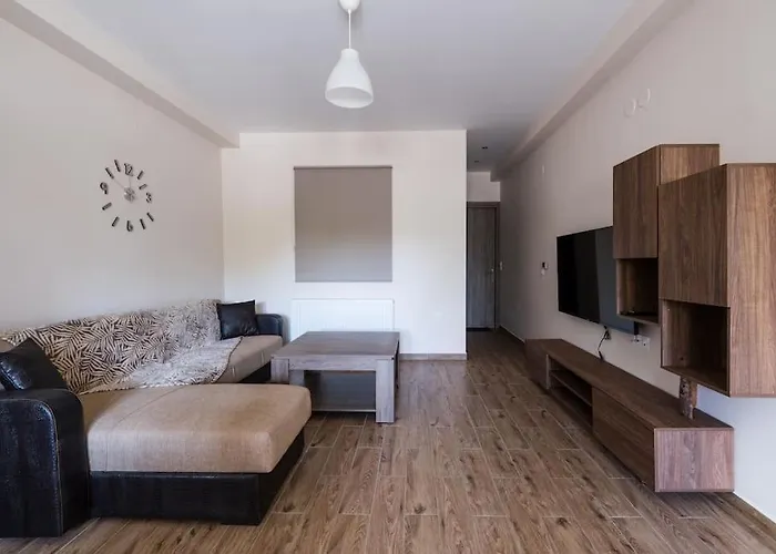 κοντά στο μουσείο τρένων *