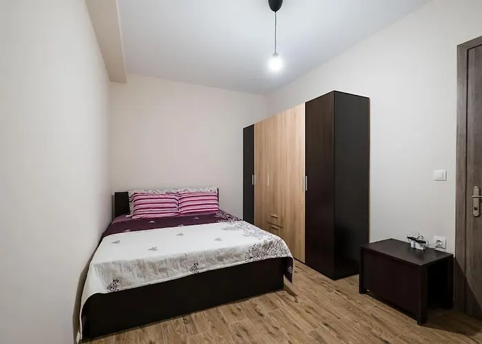 κοντά στο μουσείο τρένων Dráma